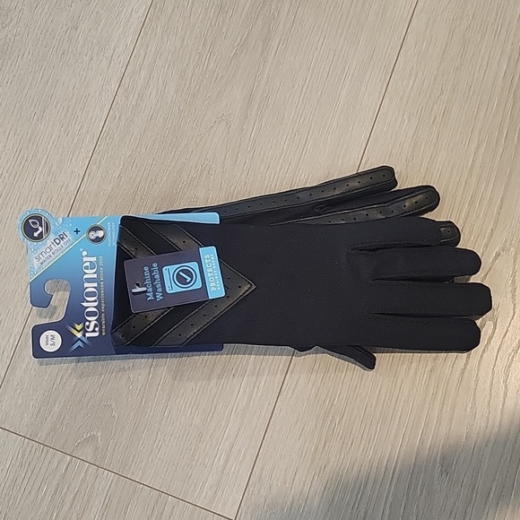 NWT- Isotoner Gloves with touch screen technology - Picture 1 of 4